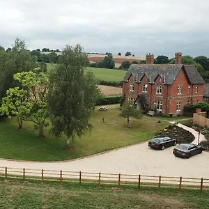 Newcourt Barton Farm stay Cullompton